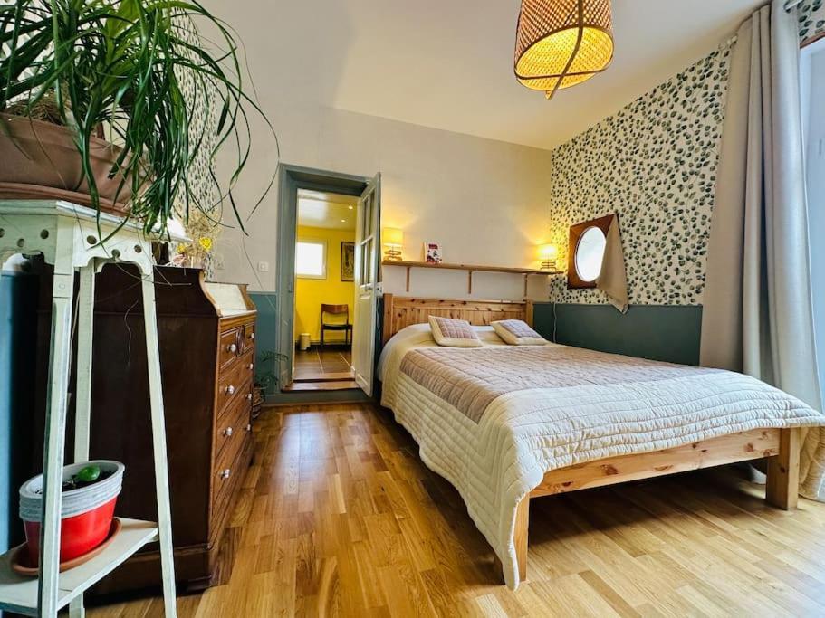 Apartamento Le Jardin Secret - Jardin/Loire Tours Exterior foto